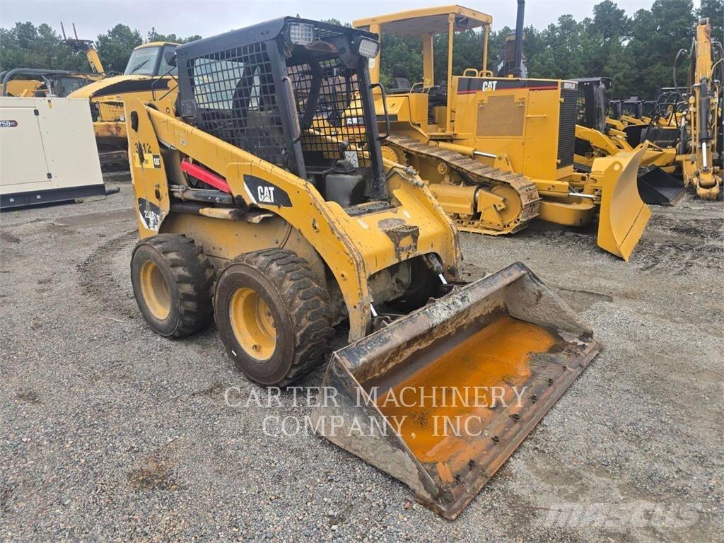 CAT 236B3 Kompaktrakodók