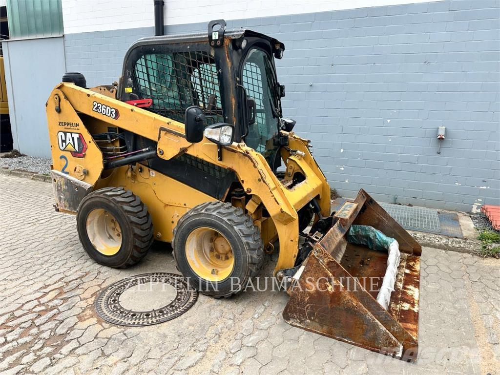CAT 236D Kompaktrakodók