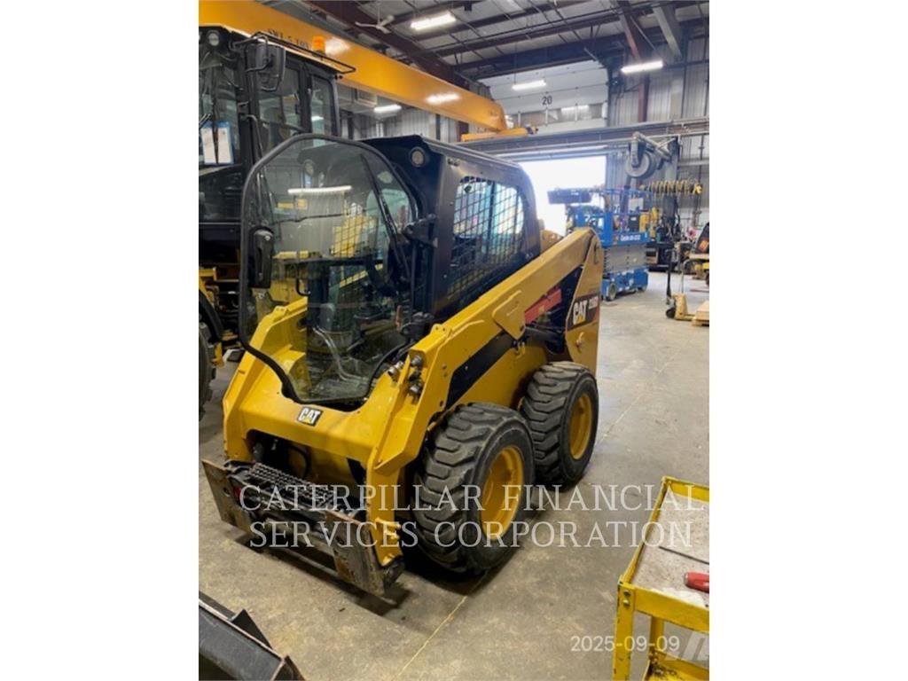 CAT 236D Kompaktrakodók