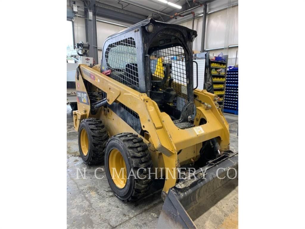 CAT 236D H2CN Kompaktrakodók