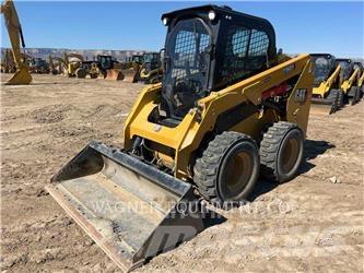 CAT 236D3 Kompaktrakodók