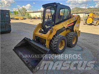 CAT 236D3 Kompaktrakodók