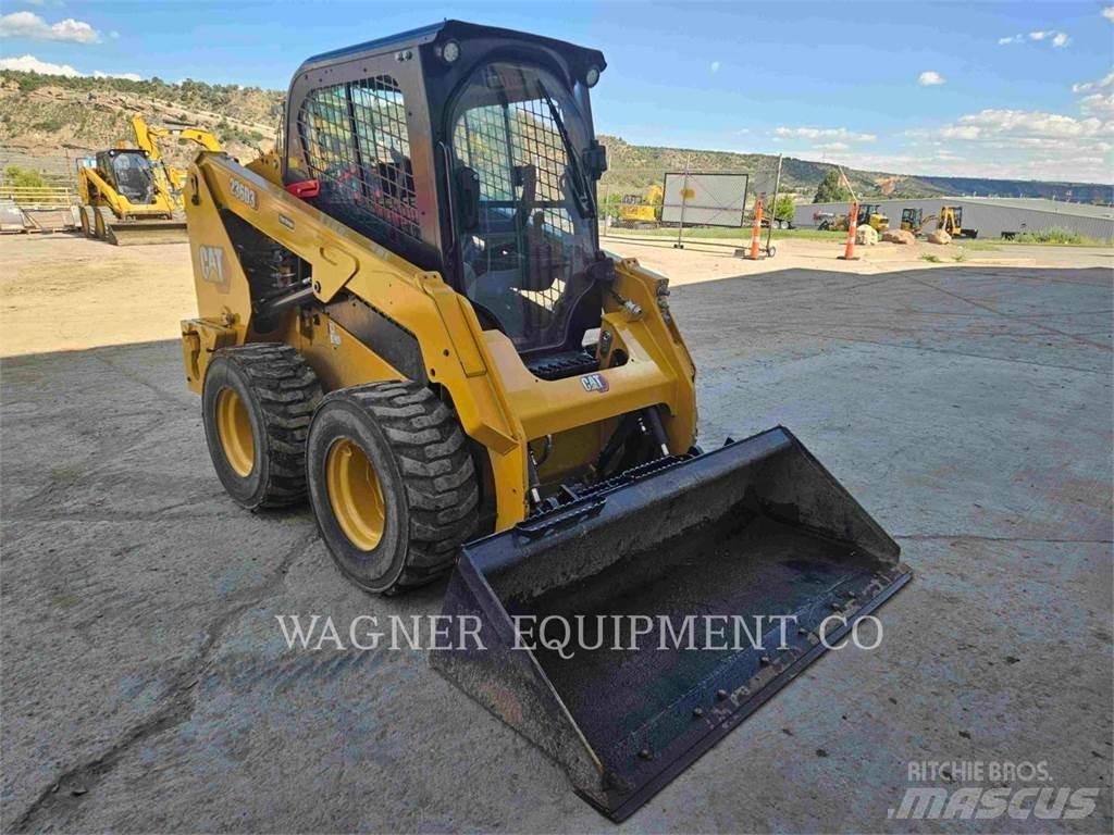 CAT 236D3 Kompaktrakodók