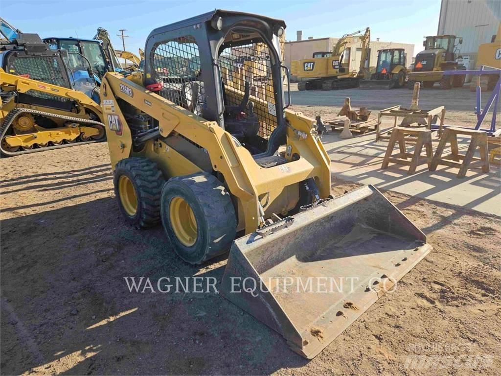 CAT 236D3 Kompaktrakodók