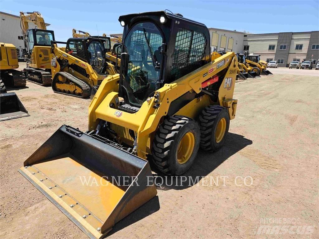 CAT 236D3 Kompaktrakodók