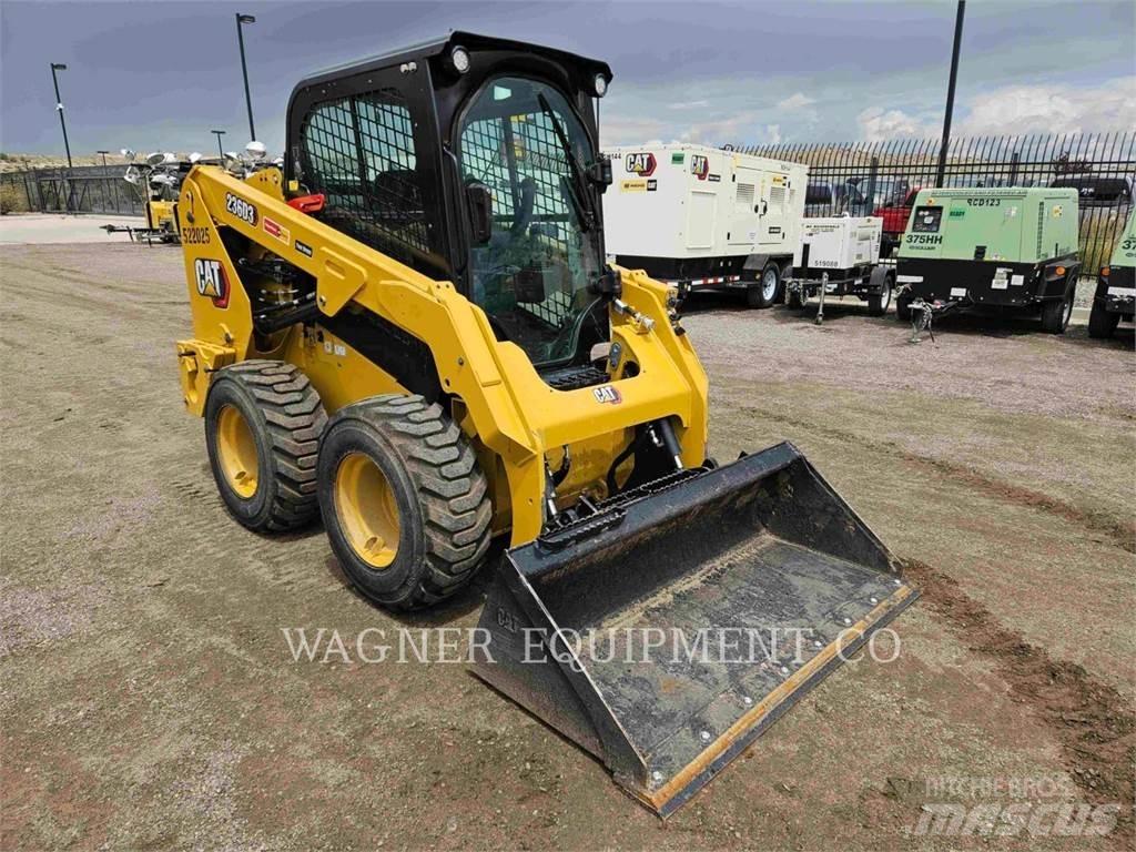 CAT 236D3 Kompaktrakodók