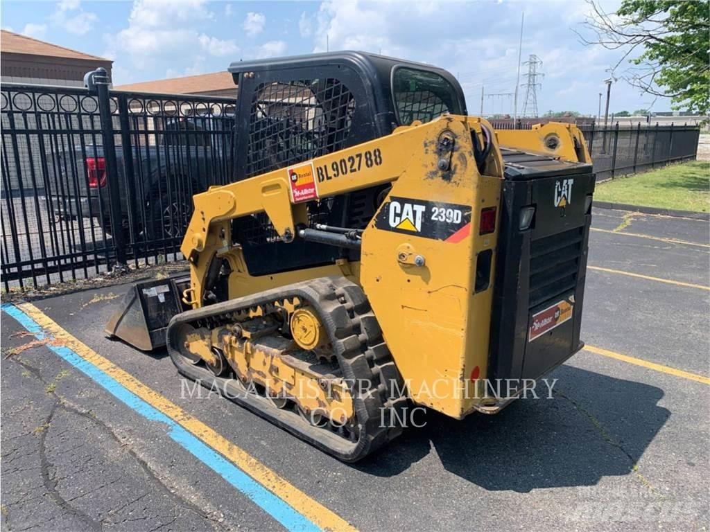 CAT 239D Lánctalpas homlokrakodók