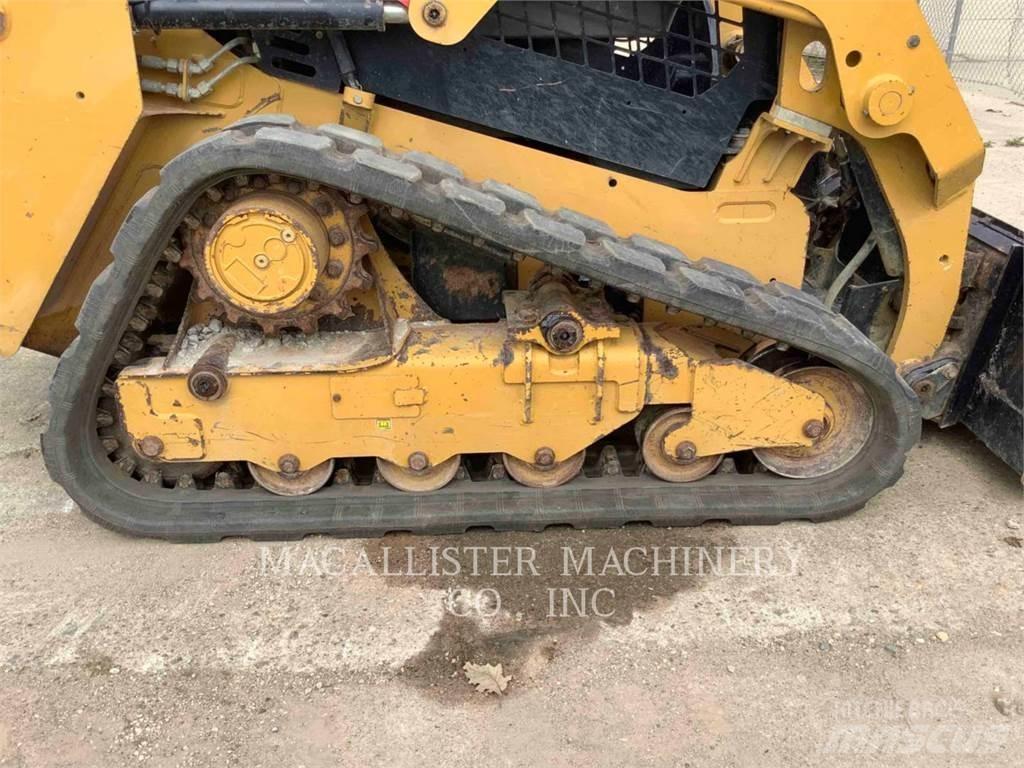 CAT 239D Lánctalpas homlokrakodók