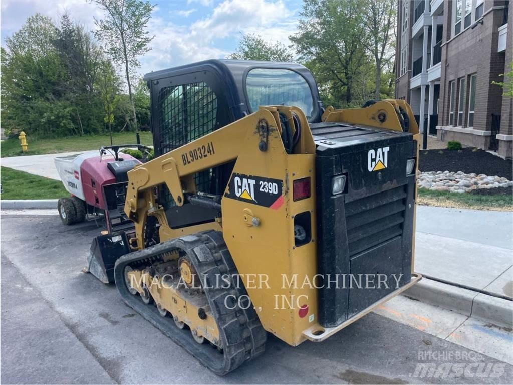 CAT 239D Lánctalpas homlokrakodók