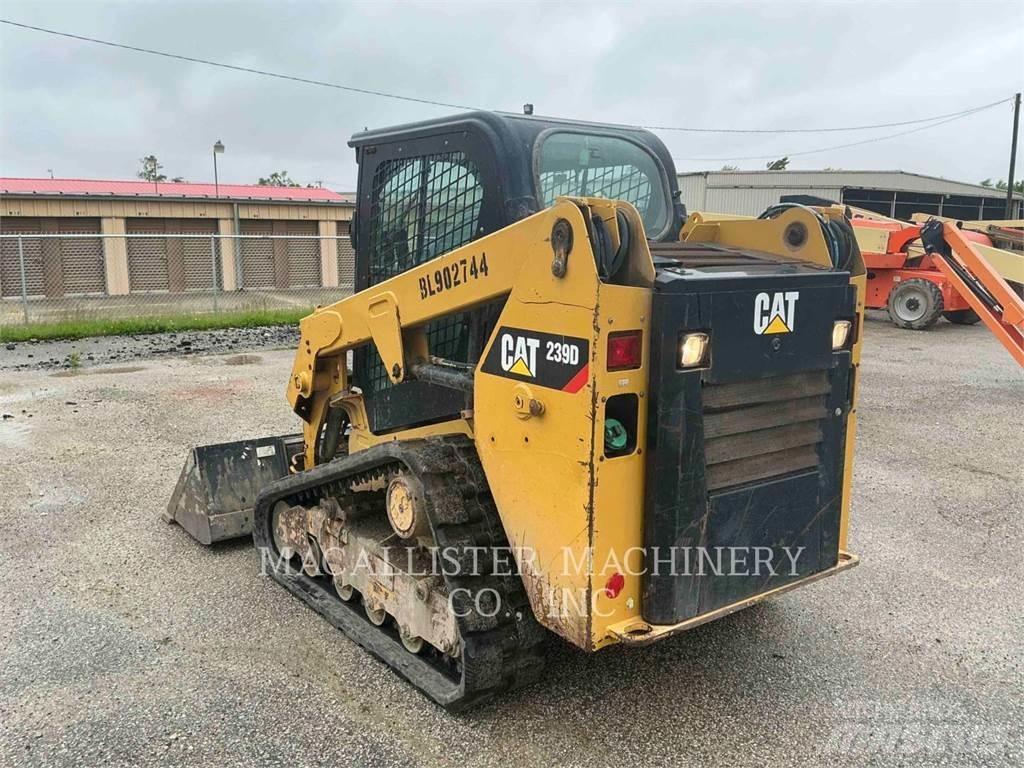 CAT 239D Lánctalpas homlokrakodók
