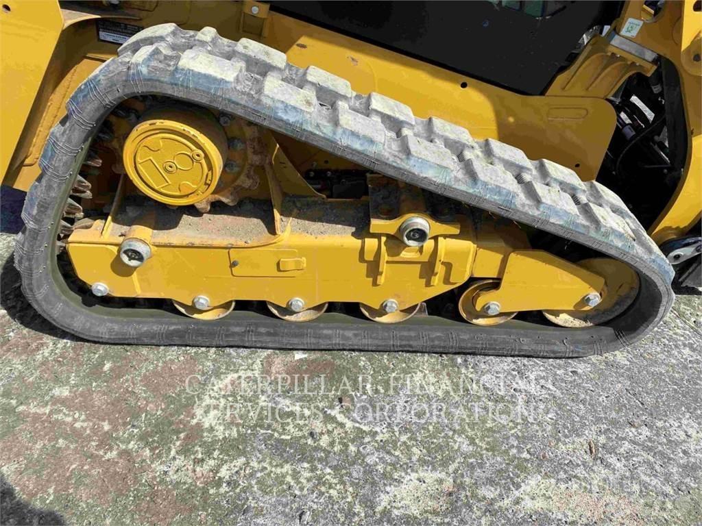 CAT 239D3 Lánctalpas homlokrakodók