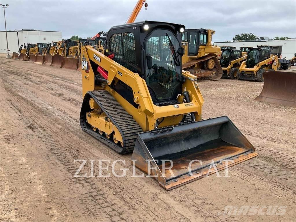 CAT 239D3 Lánctalpas homlokrakodók