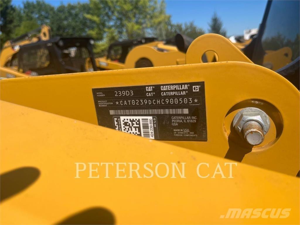 CAT 239D3 Kompaktrakodók