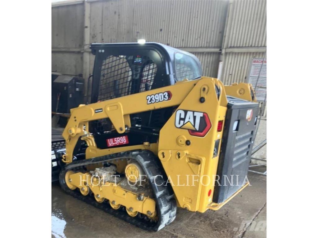 CAT 239D3 Lánctalpas homlokrakodók