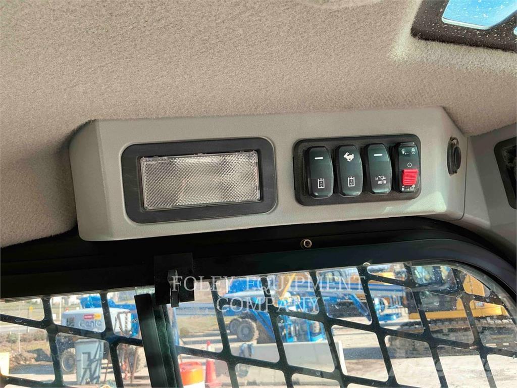 CAT 239D3 Kompaktrakodók