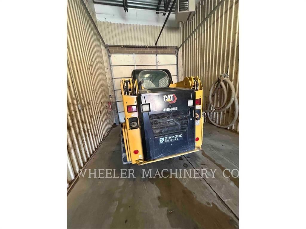 CAT 239D3 C1H2 Lánctalpas homlokrakodók