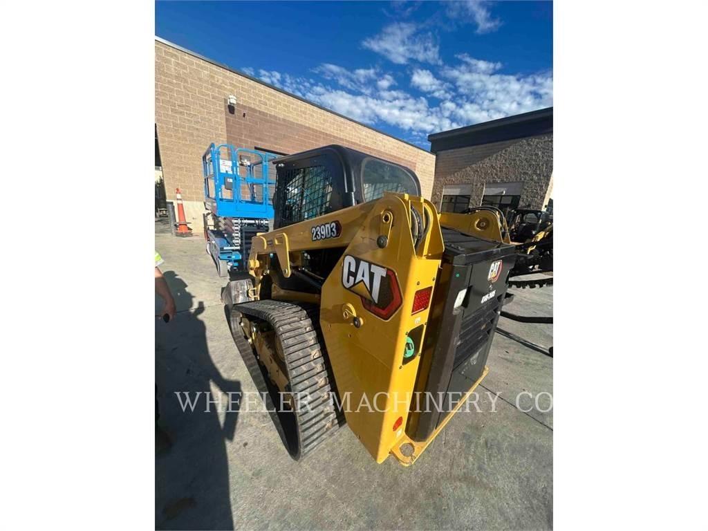 CAT 239D3 C3H2 Lánctalpas homlokrakodók