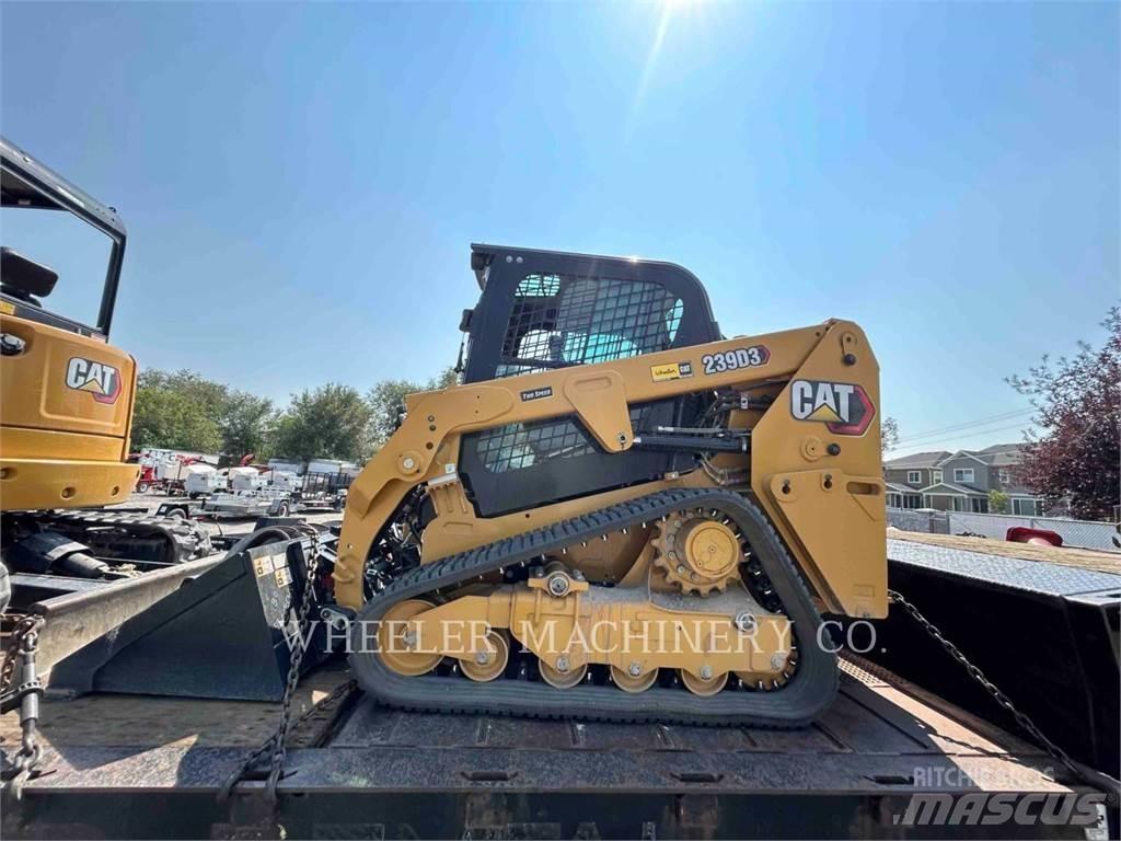 CAT 239D3 C3H2 Lánctalpas homlokrakodók