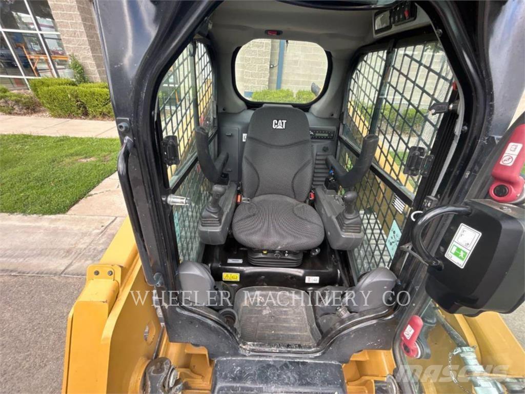 CAT 239D3 C3H2 Lánctalpas homlokrakodók