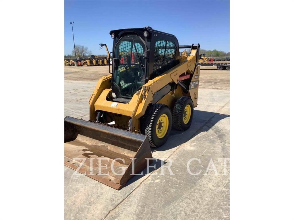 CAT 242D Kompaktrakodók
