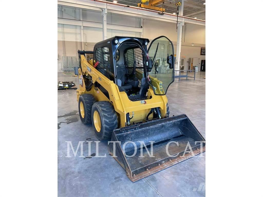 CAT 242D 3 Kompaktrakodók