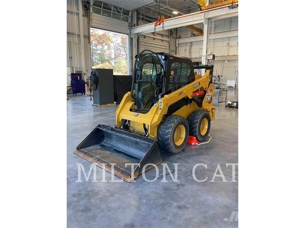CAT 242D 3 Kompaktrakodók