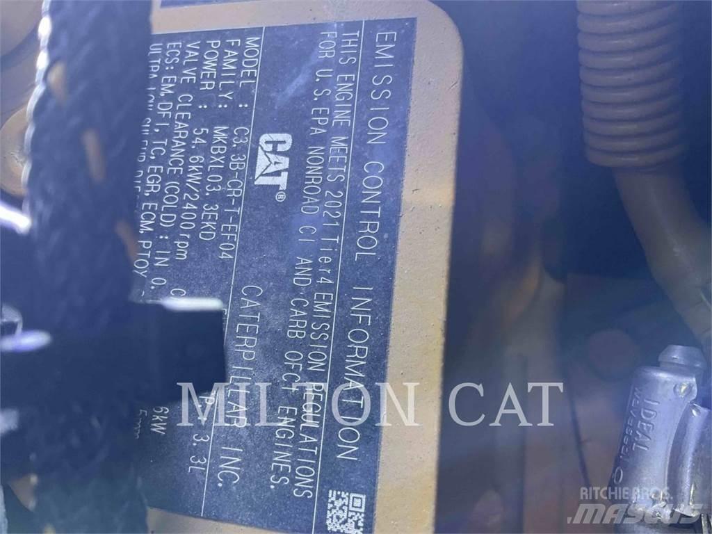 CAT 242D3 Kompaktrakodók