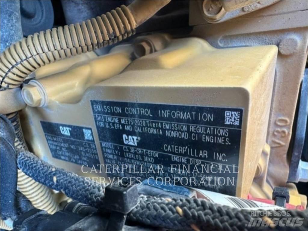 CAT 242D3 Kompaktrakodók