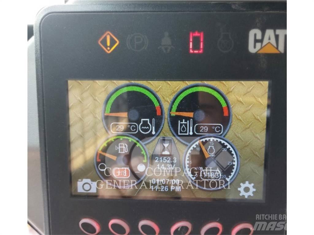 CAT 242D3 Kompaktrakodók