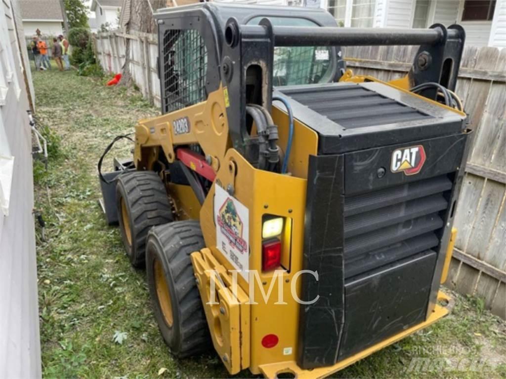 CAT 242D3 Kompaktrakodók
