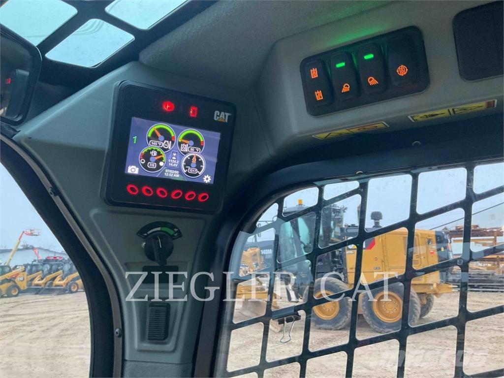 CAT 242D3 Kompaktrakodók