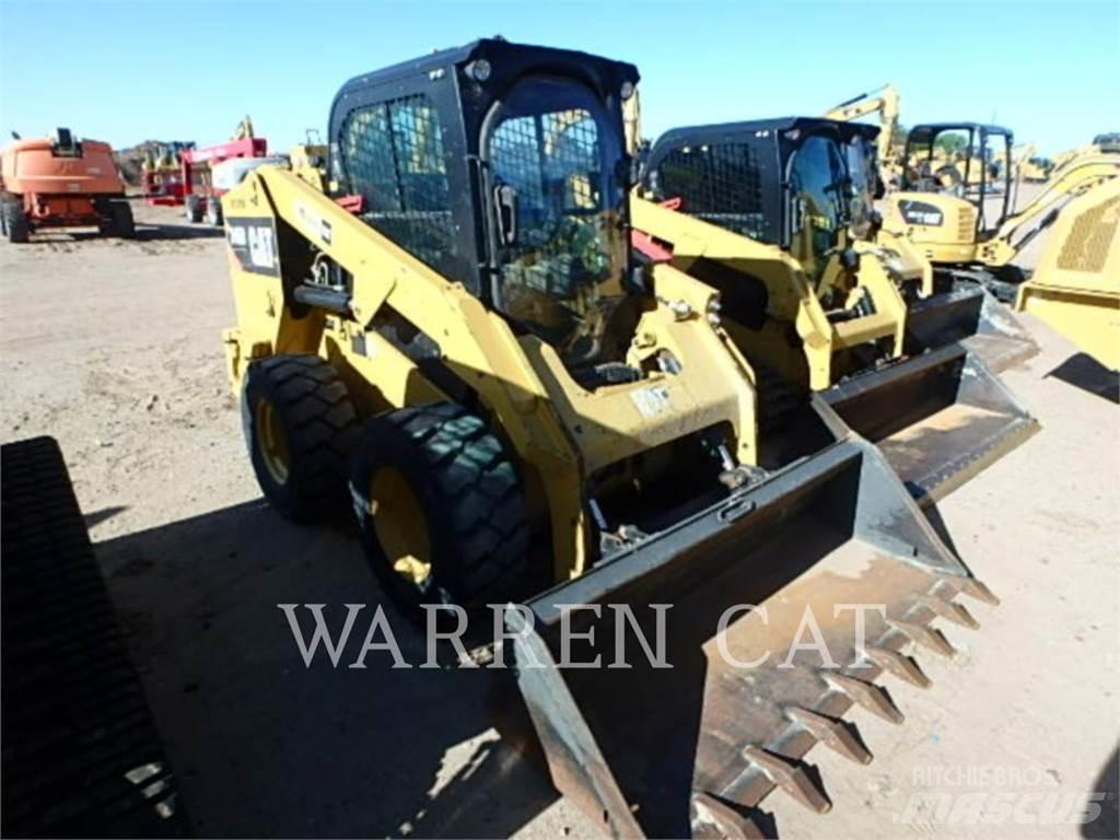 CAT 246D Kompaktrakodók