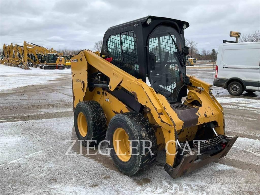 CAT 246D Kompaktrakodók