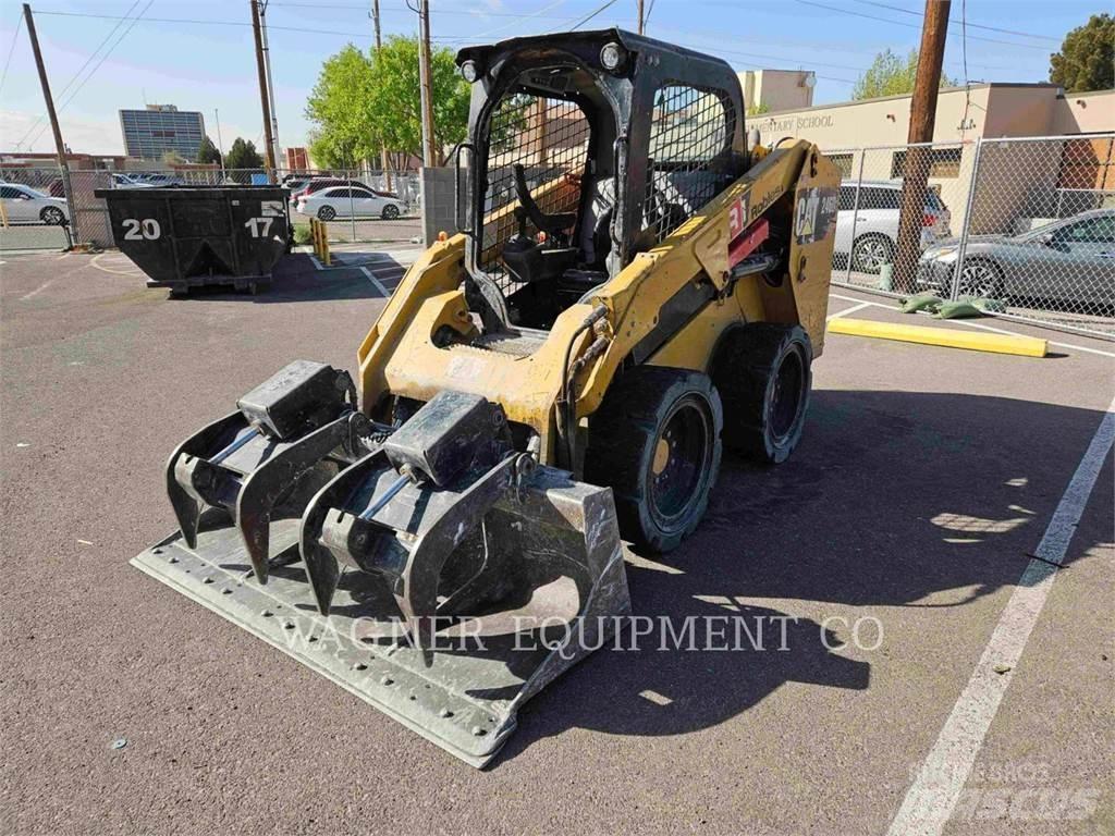 CAT 246D Kompaktrakodók