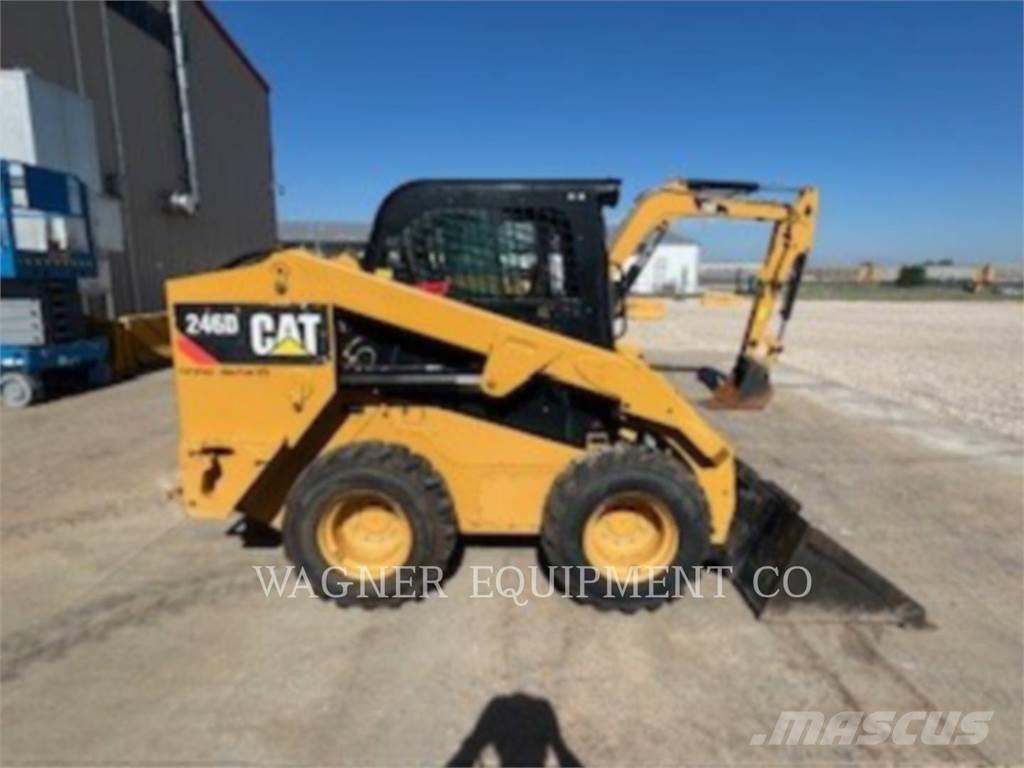CAT 246D Kompaktrakodók