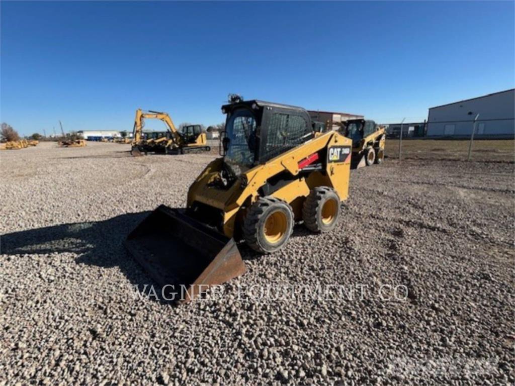 CAT 246D Kompaktrakodók