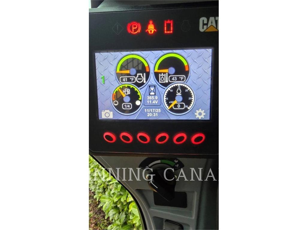 CAT 246D Lánctalpas homlokrakodók