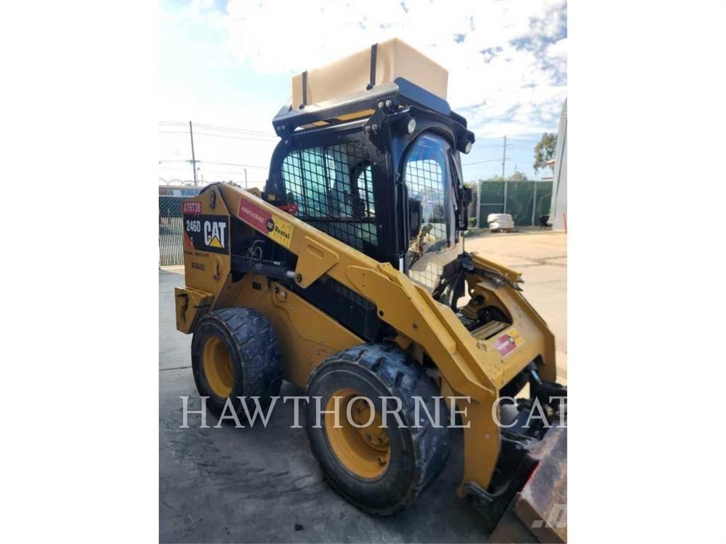 CAT 246D Kompaktrakodók