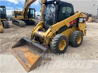 CAT 246D HF Kompaktrakodók