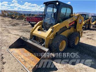 CAT 246D3 Kompaktrakodók