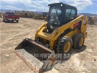 CAT 246D3 Kompaktrakodók