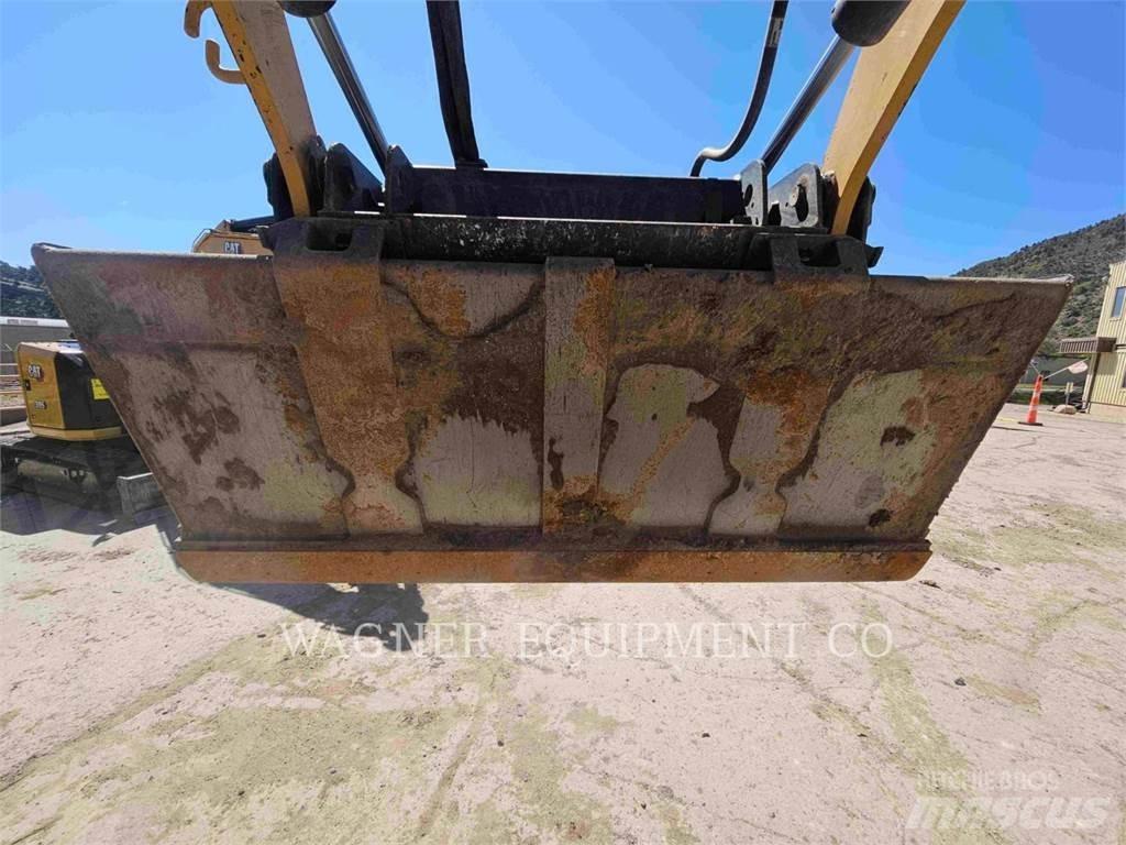 CAT 246D3 Kompaktrakodók