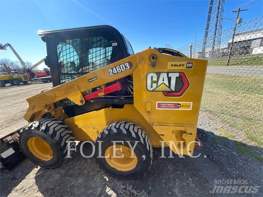 CAT 246D3 Kompaktrakodók