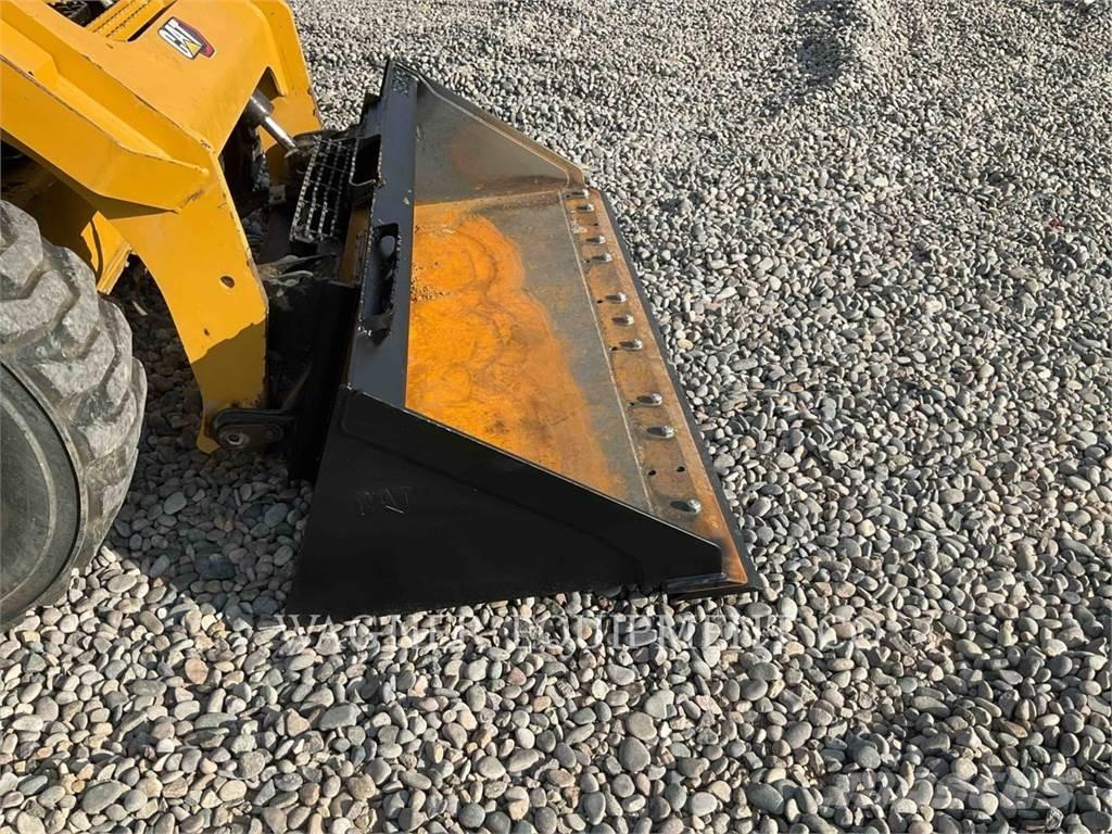 CAT 246D3 Kompaktrakodók
