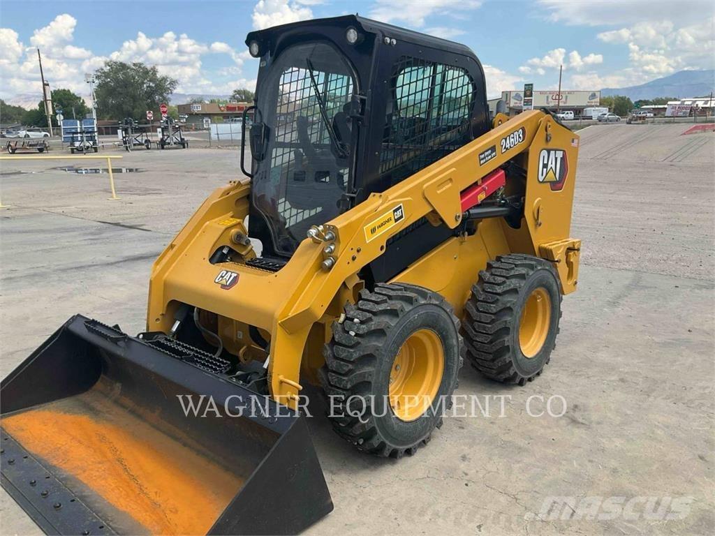 CAT 246D3 Kompaktrakodók