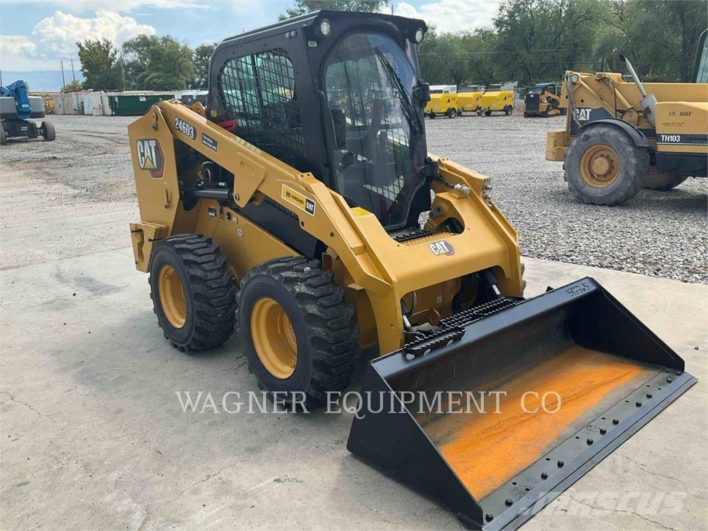 CAT 246D3 Kompaktrakodók
