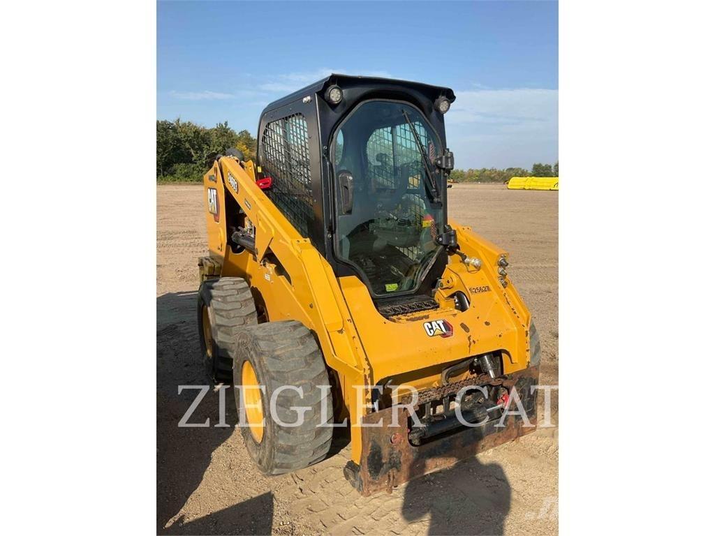 CAT 246D3 Kompaktrakodók