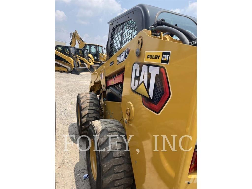 CAT 246D3 Kompaktrakodók