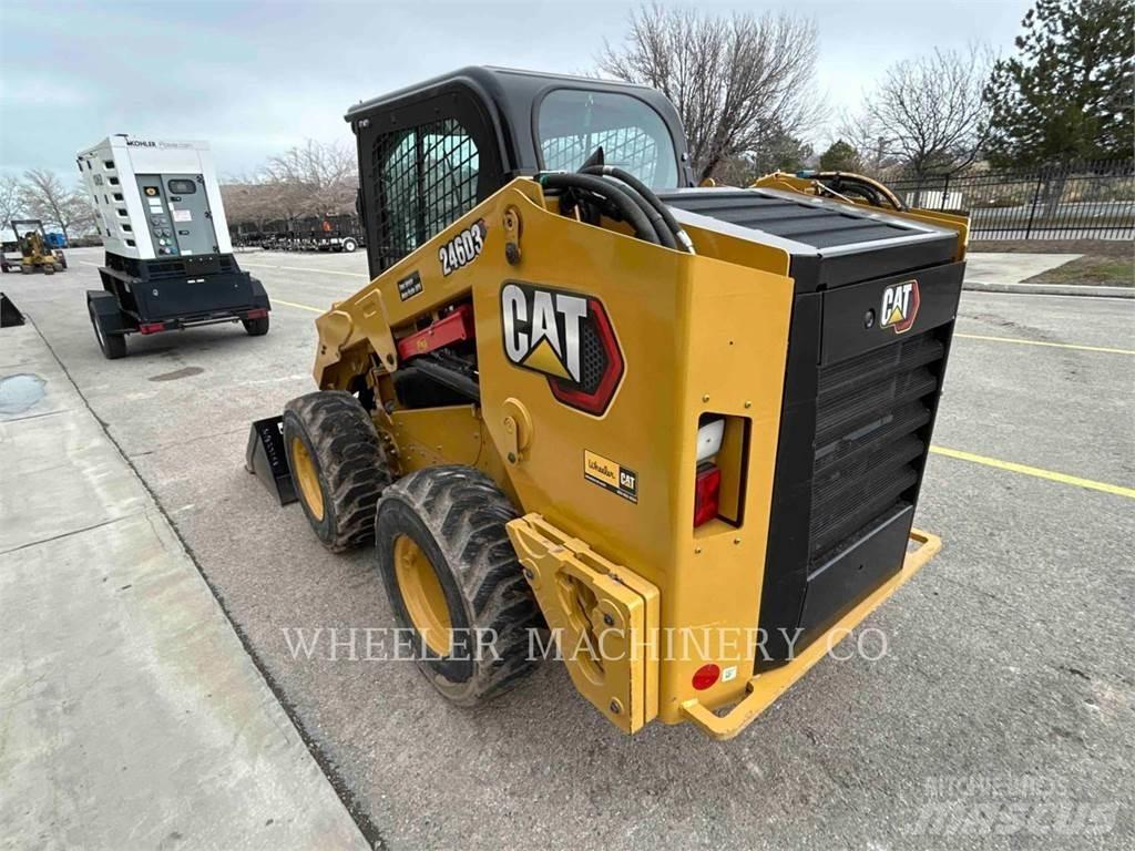 CAT 246D3 C3HF Kompaktrakodók