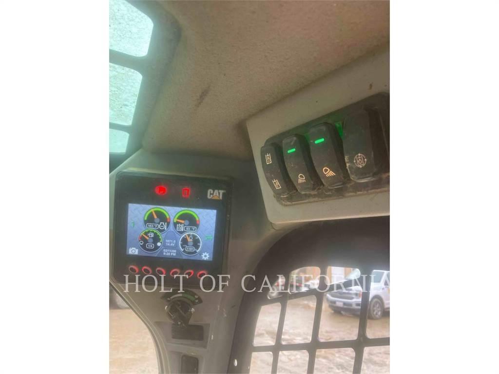 CAT 246D3 HF Kompaktrakodók